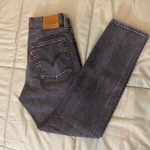 Levi’s Wedgie Fit Jeans